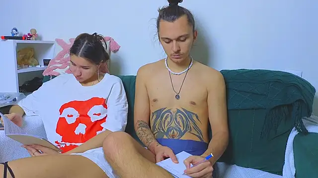 do u know them online show from 11/14/25, 01:48