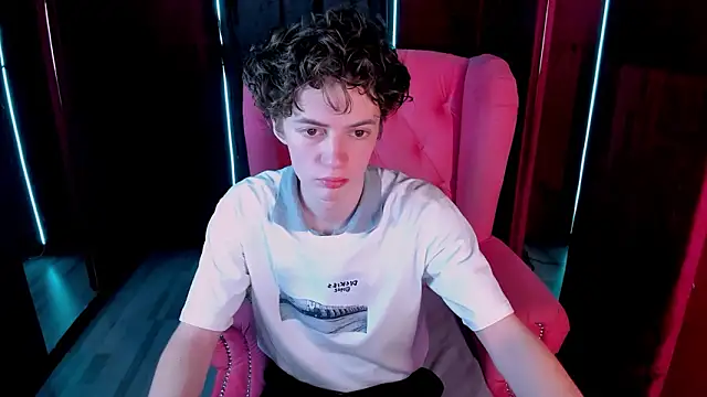 LukeSweet online show from 03/13/26, 02:11