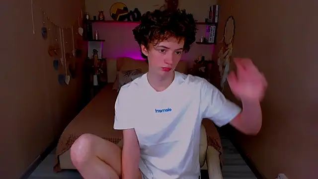 LukeSweet online show from 03/21/26, 01:48