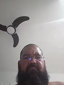 Snapshot of urso266 chatting on 02/19/26, 02:08 urso266 online show from 02/19/26, 02:08