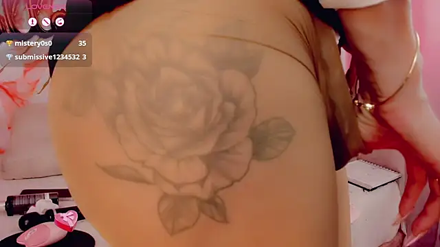 BrendaSquirtx online show from 10/19/25, 04:32