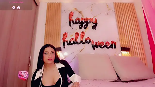 BrendaSquirtx online show from 10/13/25, 03:13