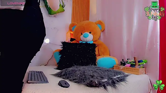 BrendaSquirtx online show from 03/21/25, 05:23