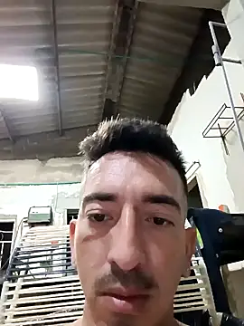 Snapshot of Boony420 chatting on 04/13/26, 05:00 Boony420 online show from 04/13/26, 05:00