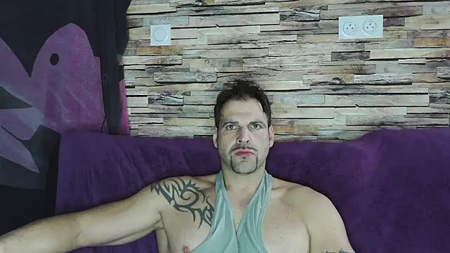 XxBigboybandxX online show from 01/25/25, 03:09