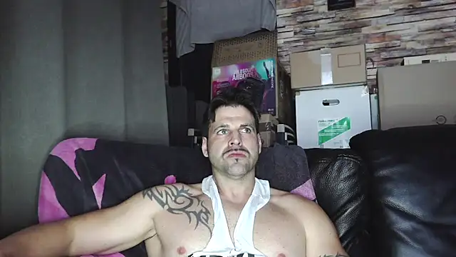 XxBigboybandxX online show from 03/04/26, 06:04