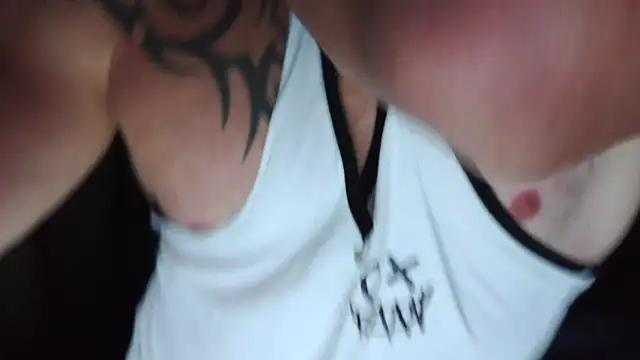 XxBigboybandxX online show from 10/10/25, 06:20