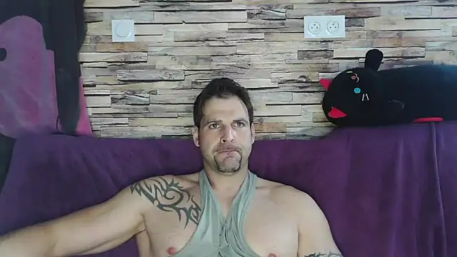 XxBigboybandxX online show from 02/21/25, 02:06