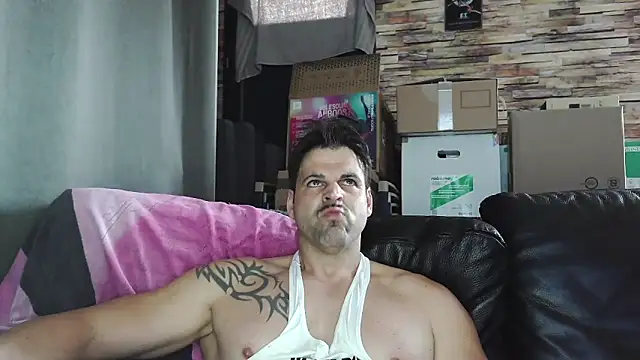 Snapshot of XxBigboybandxX chatting on 02/22/26, 12:51 XxBigboybandxX online show from 02/22/26, 12:51