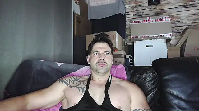 XxBigboybandxX online show from 04/11/26, 07:38