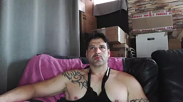 XxBigboybandxX online show from 04/10/26, 02:57