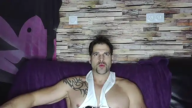 XxBigboybandxX online show from 01/09/25, 04:17