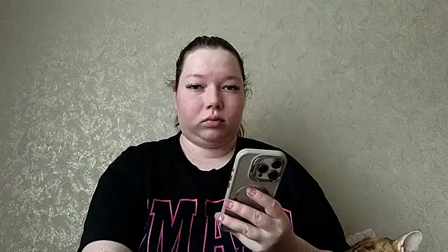 Snapshot of Blush_Lolaa chatting on 06/02/26, 10:48 Blush Lolaa online show from 06/02/26, 10:48