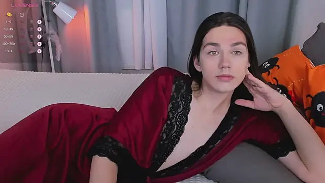 Alfreda Mills online show from 10/26/25, 10:59