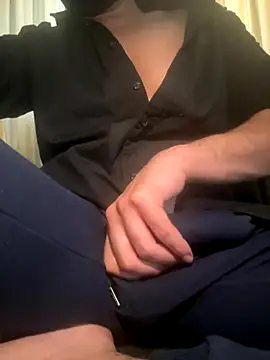 Snapshot of sxssxssxs@xh chatting on 10/04/25, 05:31 sxssxssxsxh online show from 10/04/25, 05:31