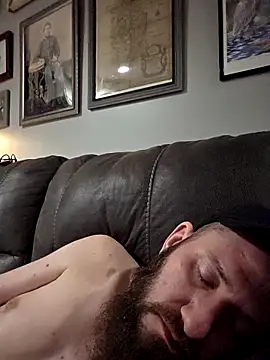 Icebearsticlese online show from 04/11/26, 07:45