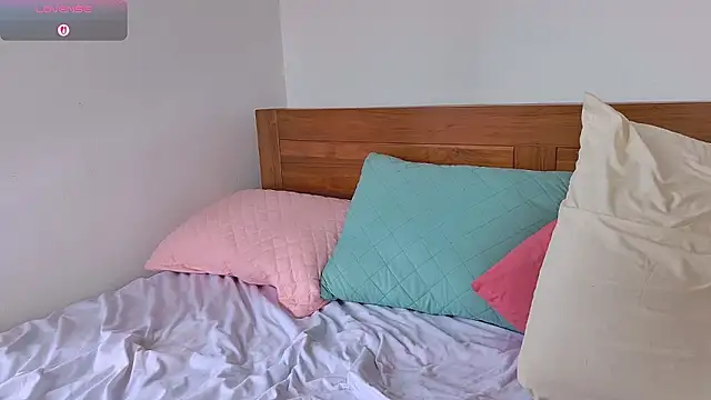 SashaStory online show from 11/14/25, 07:34