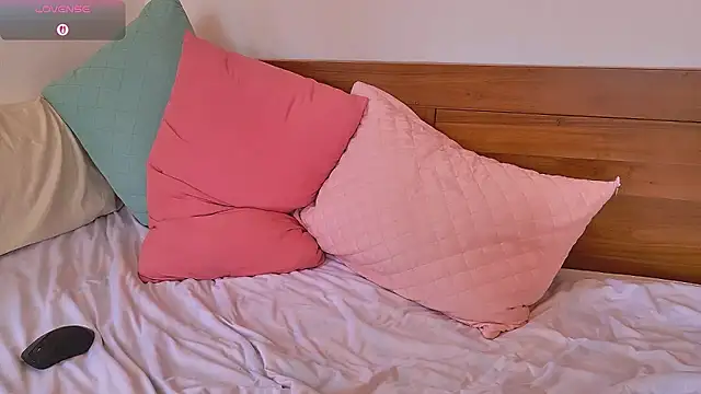 SashaStory online show from 11/12/25, 09:02