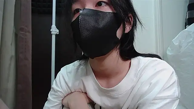 chikkd online show from 05/25/26, 04:56