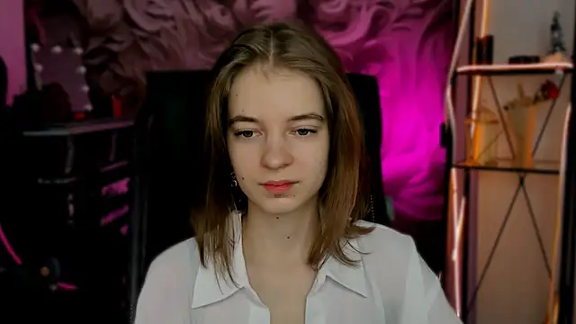 TinaDavil online show from 03/12/25, 09:23