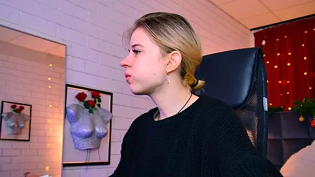 TinaDavil online show from 01/07/26, 09:14