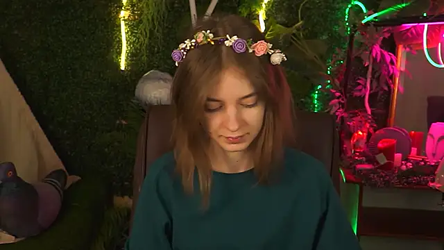 TinaDavil online show from 02/10/25, 02:05