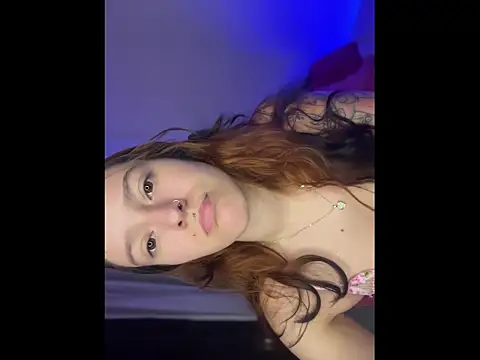Snapshot of Ginger_Foxy chatting on 05/14/26, 04:20 Ginger Foxy online show from 05/14/26, 04:20