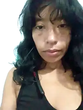 karolinee 66  online show from 11/22/25, 03:27