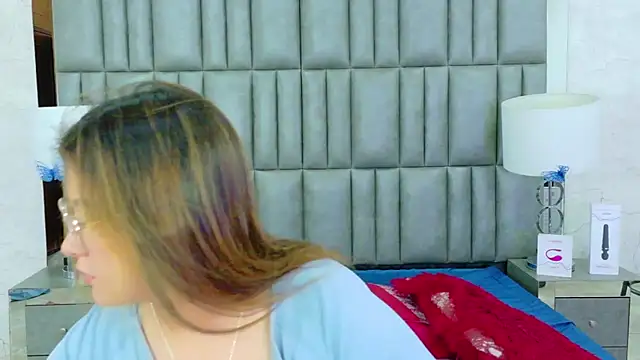 ZoehRoux online show from 09/26/25, 04:19