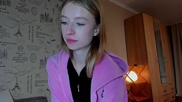 Snapshot of minidivaa_ chatting on 09/29/25, 06:13 minidivaa online show from 09/29/25, 06:13