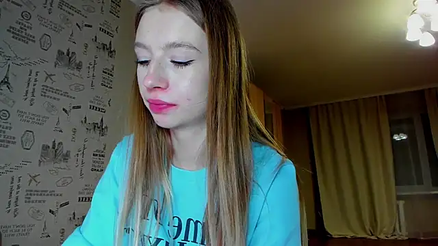 minidivaa  online show from 01/09/26, 10:39