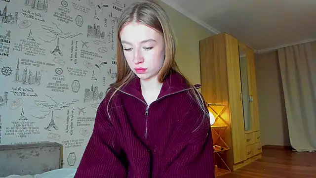 minidivaa  online show from 12/20/25, 09:17