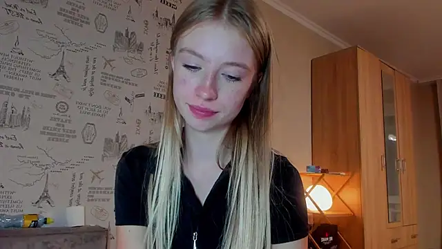 Snapshot of minidivaa_ chatting on 09/12/25, 08:52 minidivaa online show from 09/12/25, 08:52