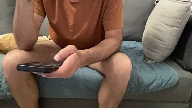 4small4inchlol online show from 05/11/26, 06:27