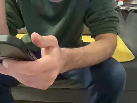 4small4inchlol online show from 01/11/26, 04:14