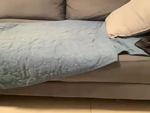 4small4inchlol online show from 11/19/25, 04:18