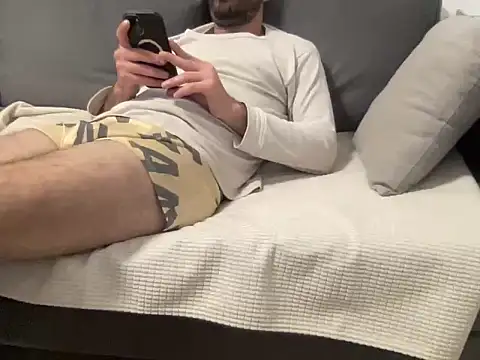 4small4inchlol online show from 03/27/26, 11:16