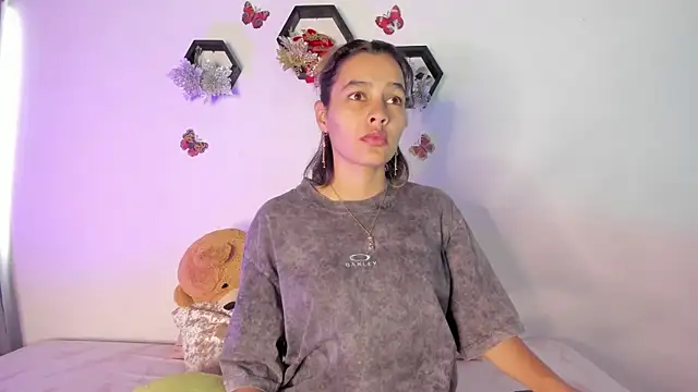 samara jonness online show from 01/19/25, 07:37