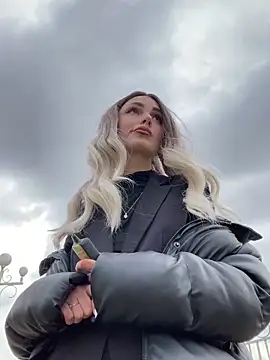 SandraCarter online show from 03/21/25, 12:06