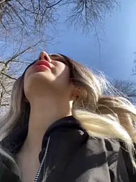 SandraCarter online show from 03/07/25, 08:13