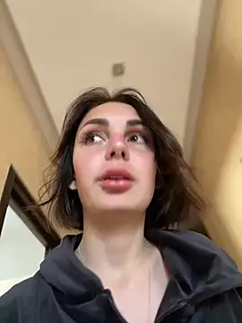 SandraCarter online show from 03/12/25, 01:40