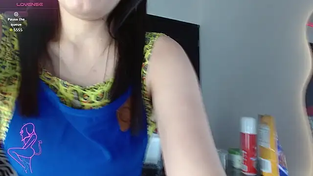 Carolaine69  online show from 03/07/26, 01:49