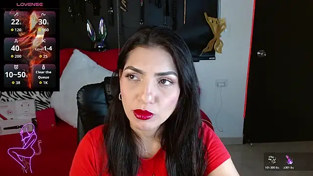 Carolaine69  online show from 02/05/26, 12:56