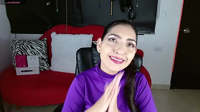 Carolaine69  online show from 11/25/25, 01:22