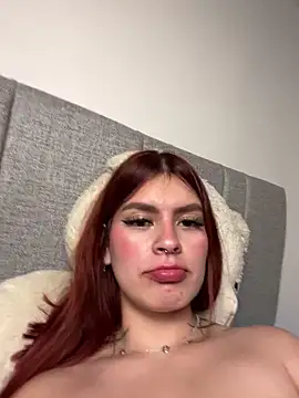 Isa smeraldy online show from 03/03/26, 06:20