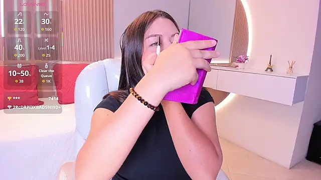 Sexy paradise18  online show from 10/31/25, 03:36