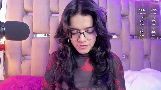 ValerieKay  online show from 03/03/25, 06:46