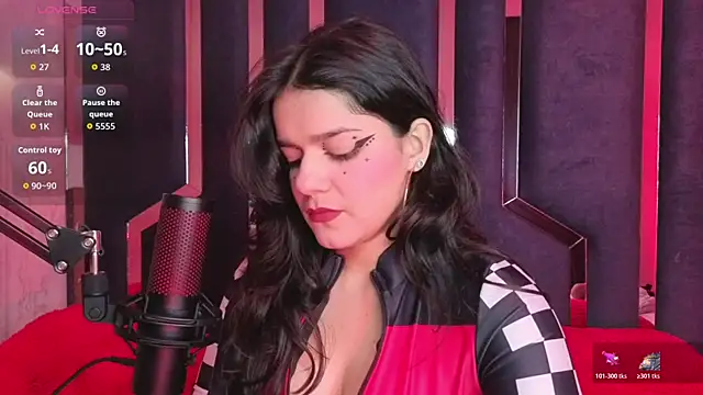 ValerieKay  online show from 04/17/26, 04:32