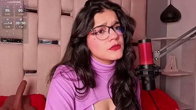 ValerieKay  online show from 04/10/26, 04:03