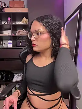 MeganDaviees online show from 04/10/26, 10:17